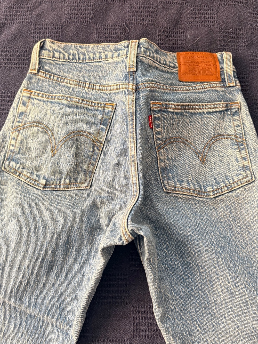 levi’s wedgie straight jeans - Picture 7 of 11